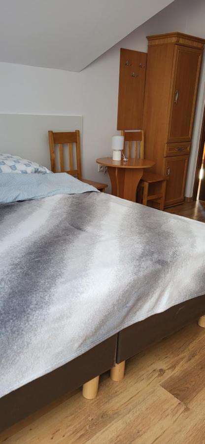 Kwatery Prywatne Beata Ujście-Darłowskie Buitenkant foto