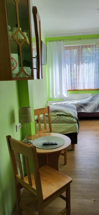 Kwatery Prywatne Beata Ujście-Darłowskie Buitenkant foto